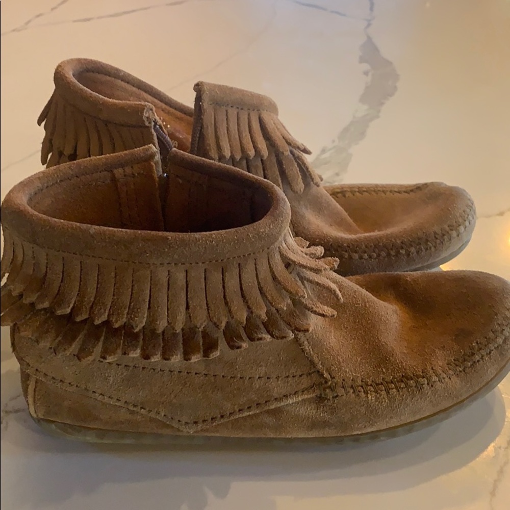 Children’s Minnetonka moccasins